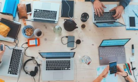 Perkembangan Aplikasi Digital Dalam Berbagai Bidang