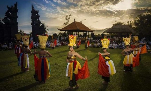 Warisan Budaya Lokal Yang Tetap Dikenal Di Tengah Perubahan